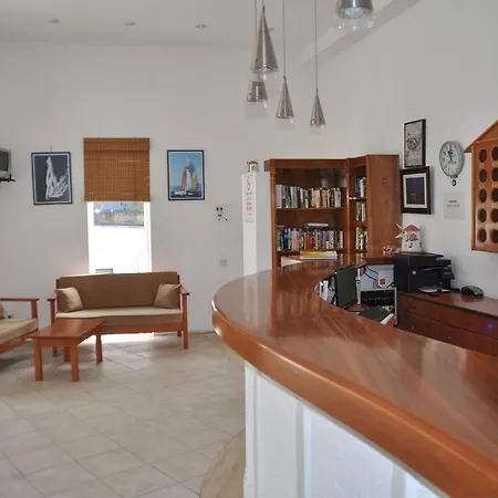 Hotel Cove 2*