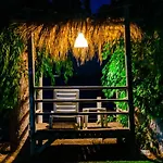 Cove Hotell