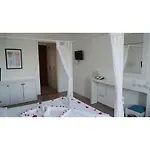 Cove Hotell