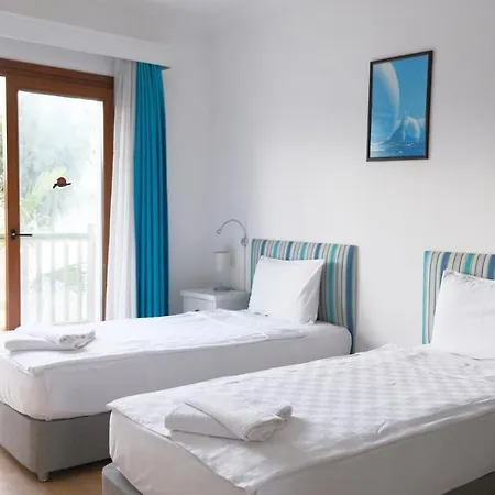 Hotel Cove