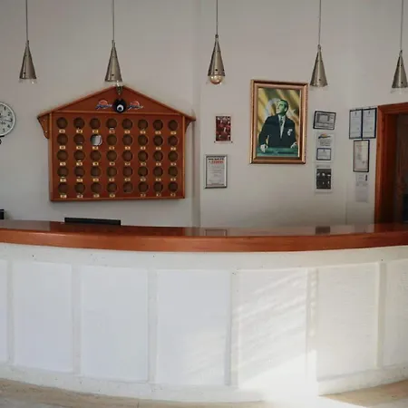 Hotel Cove 2*
