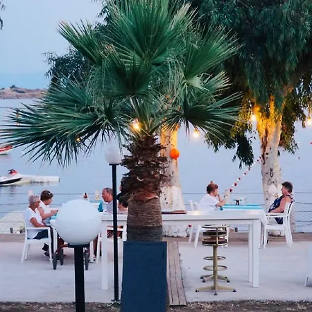 Hotel Cove