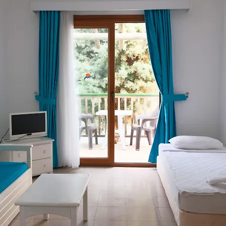Hotel Cove