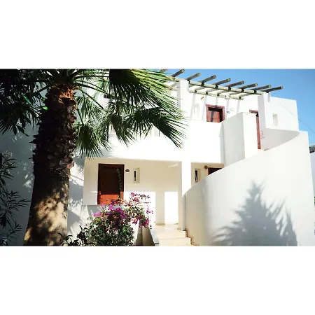Cove Hotel 2*