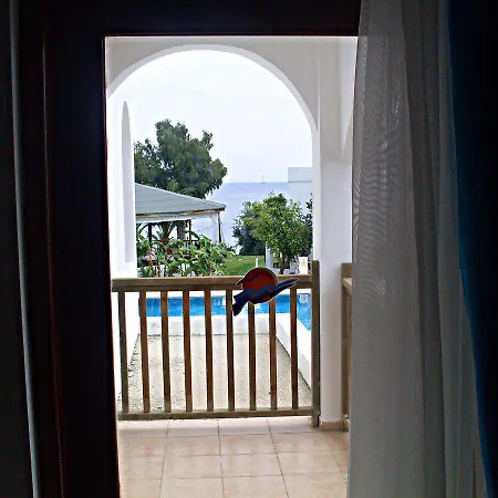 Hotel Cove