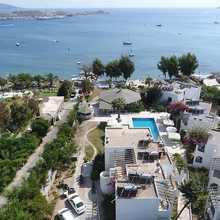 Ξενοδοχείο Cove 2*